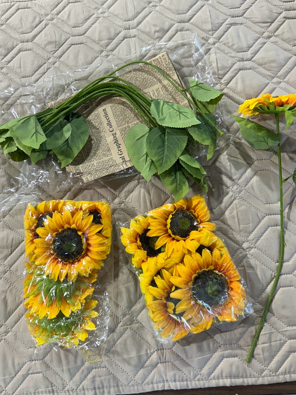 Bright Sunflower Artificial Flower Stems - Yellow